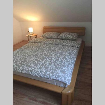 Haus Mit 3 Schlafzimmer Und Garten Amstetten Exteriér fotografie