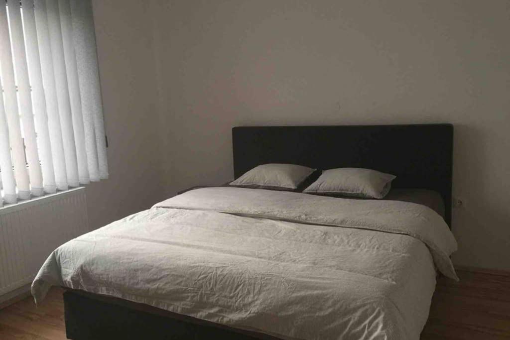 Haus Mit 3 Schlafzimmer Und Garten Amstetten Exteriér fotografie